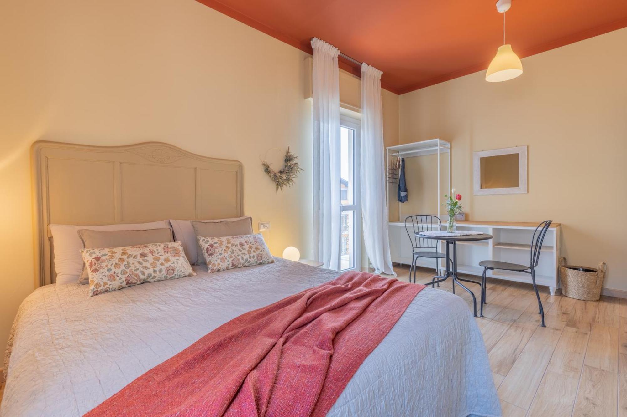 B&B Tra I Laghi Casale Corte Cerro ภายนอก รูปภาพ
